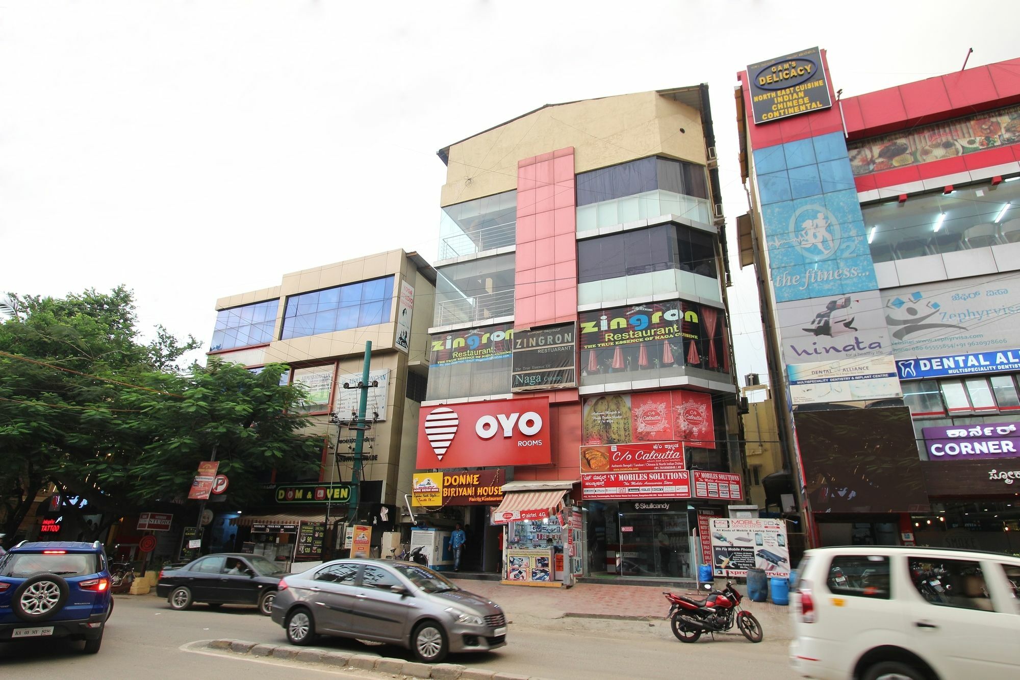 Oyo 4290 Silicon Suits Bangalore Eksteriør billede